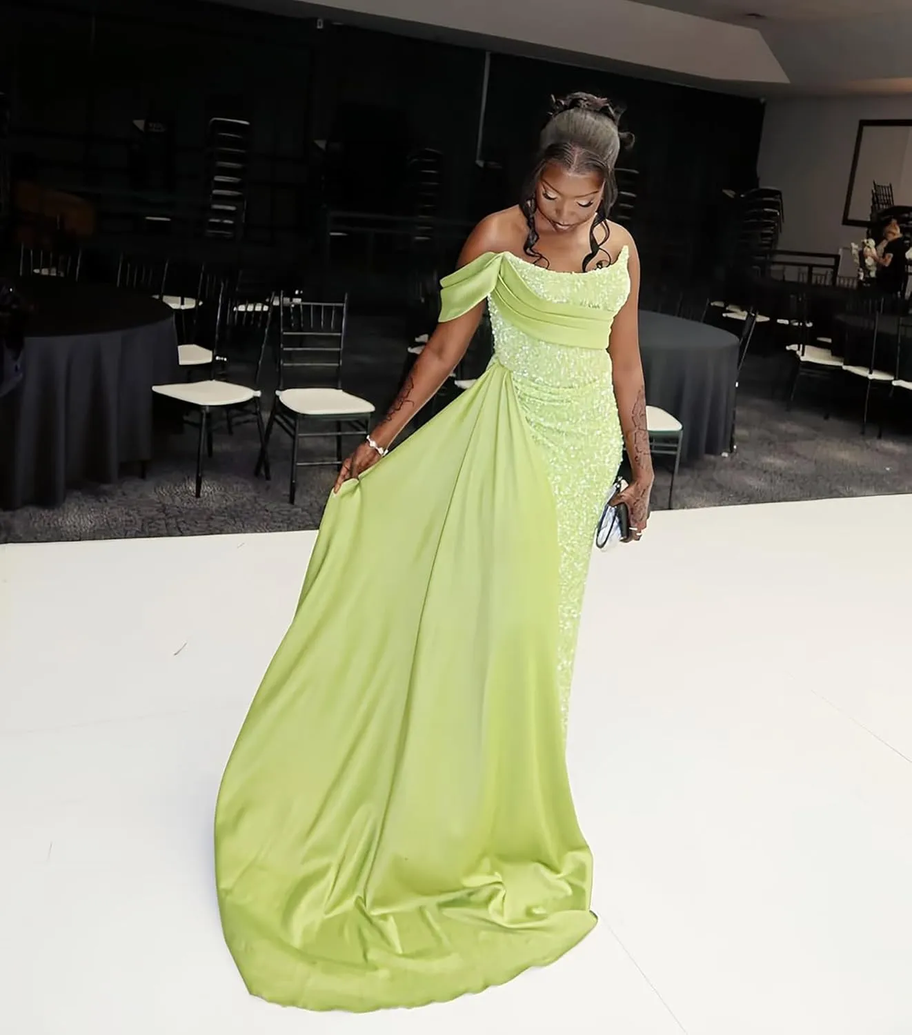 Mermaid Sequin Sparkly Prom Dresses Off Shoulder Bodycon Long Satin Ruched Formal Gowns with Slit