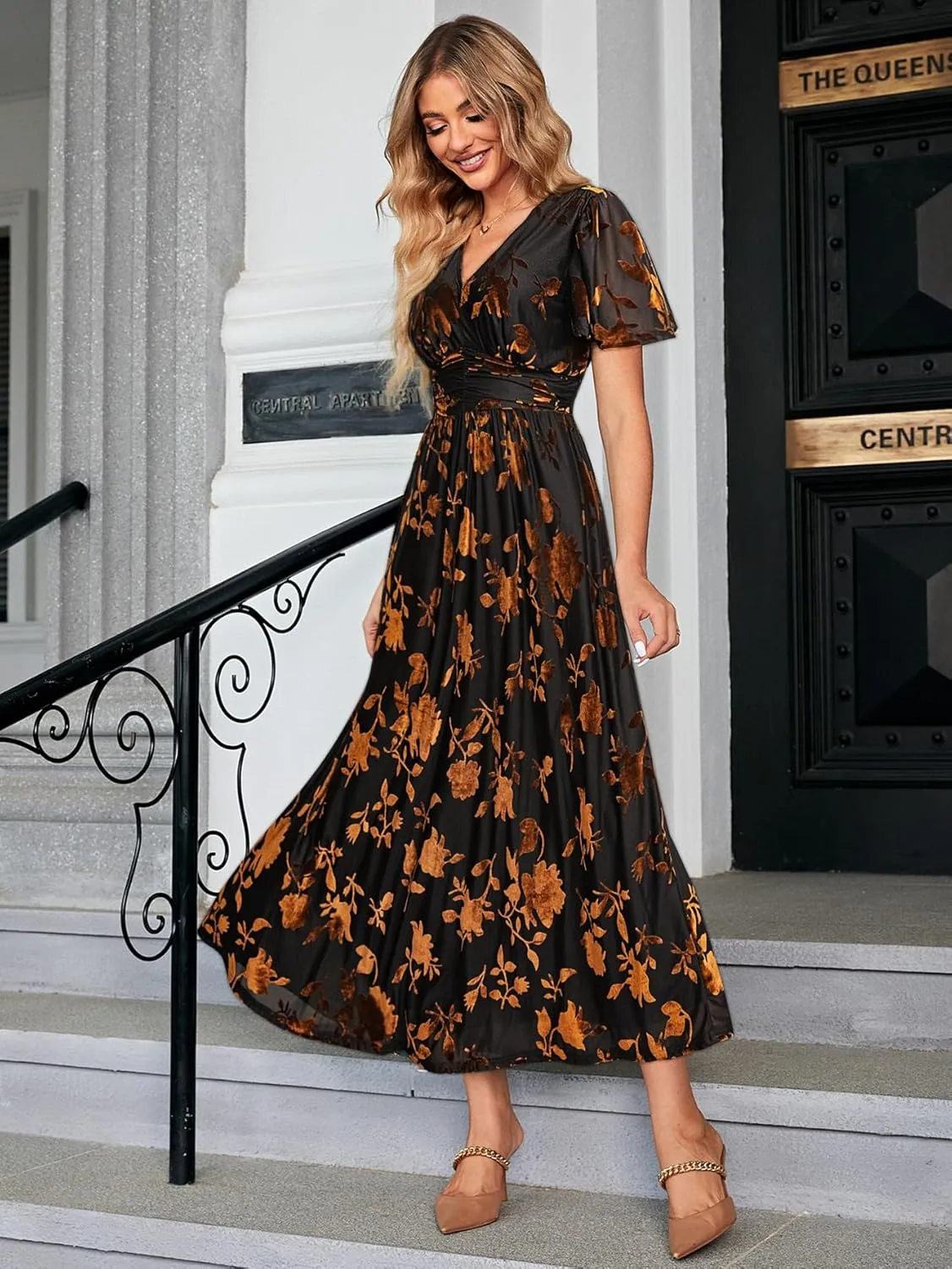 Simplee Women’s V Neck Velvet Maxi Dress Short Sleeve Empire Waist Long Formal Dress for Wedding Guest