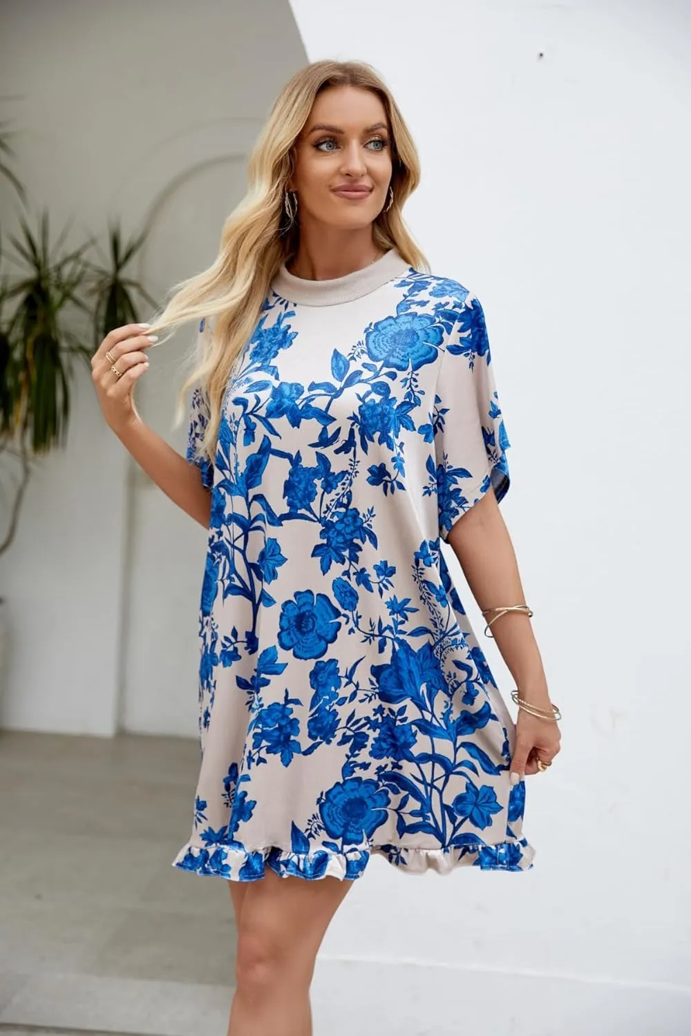 Women's Summer Vintage Velvet Dress Floral Printed Mini Flowy Dress Round Neck Short Sleeve Dress